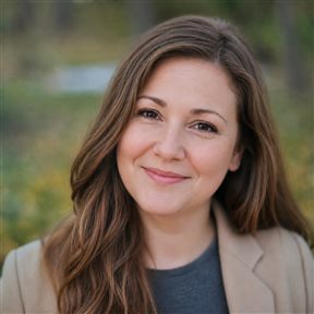 Tina Ruster, Autorin